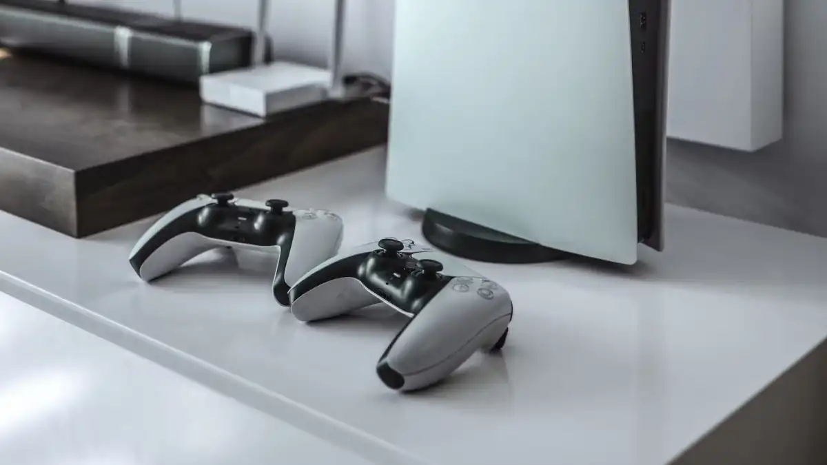 Can PlayStation Beat Xbox in the Streaming Race?