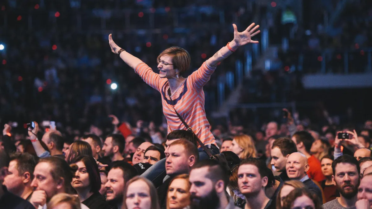 How to Analyze Fan Reactions to Esports Events?